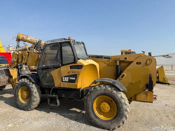 رافعه كتربلر 17متر 1