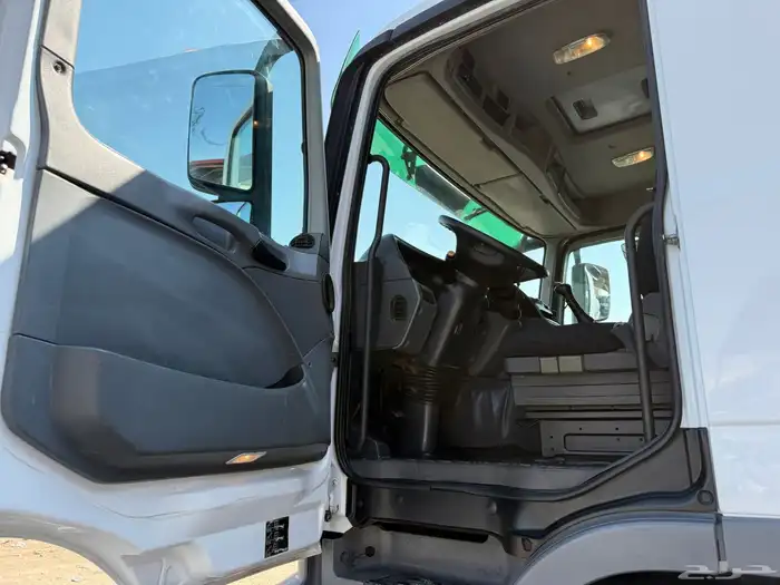 اكتروس 6x6 وايت 2009 جفالي 8 سلندر 3348 11