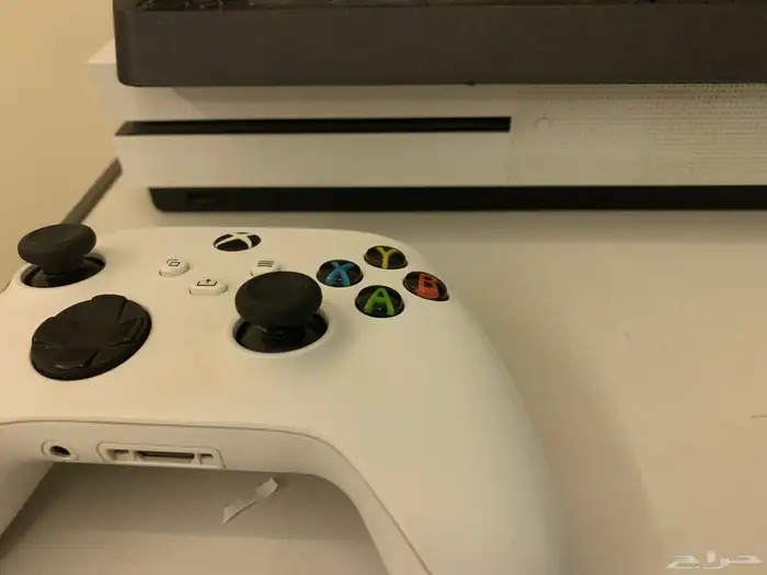 اكسبوكس ون اس 1 تيرا مع يد سيرس اكس وبطارية 2