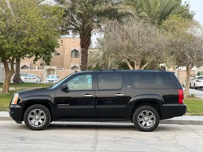 يوكن 2014 SLT ممشى 88 الف فقط 7