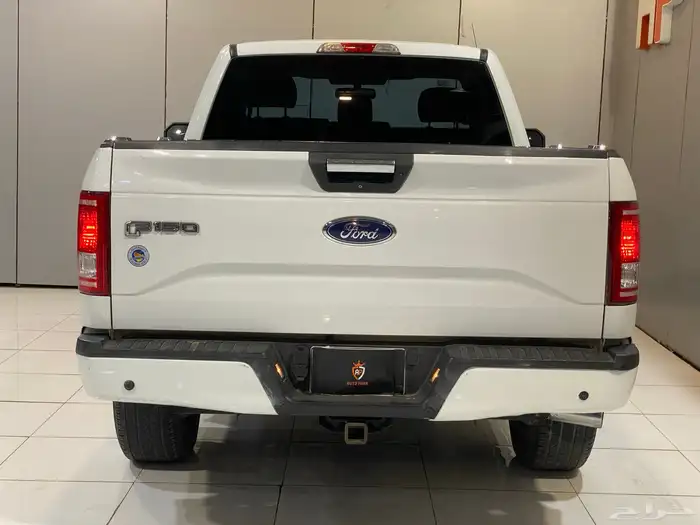 فورد F150 2017 فل كامل بحاله نظيفه جدا 9