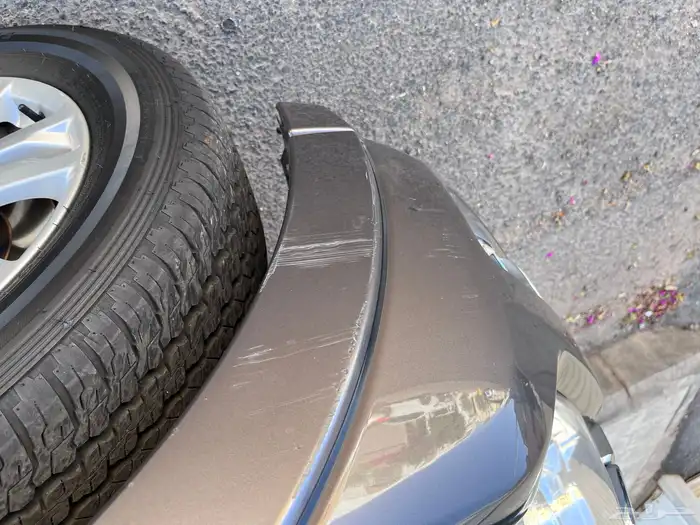 ميتسوبيشي باجيرو 2016 العلامة الذهبية ممشى قليل 3