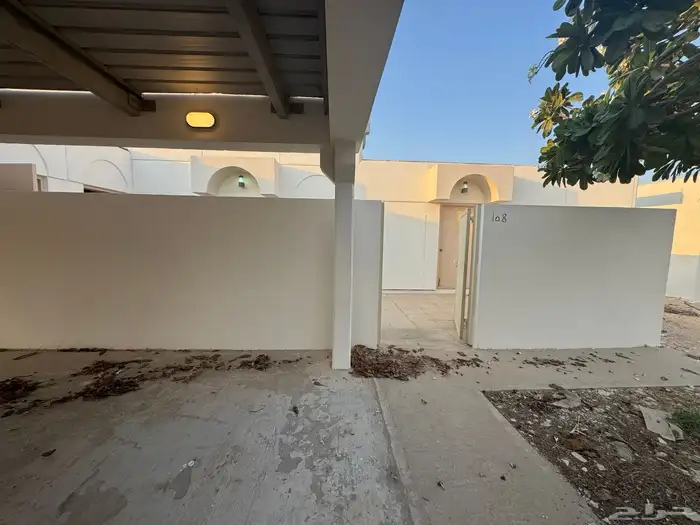 فيلا للبيع في الجبيل الصناعية - حي الحويلات 0