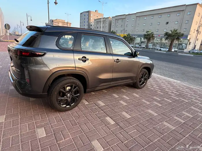 تويوتا أوربان كروس GL 3