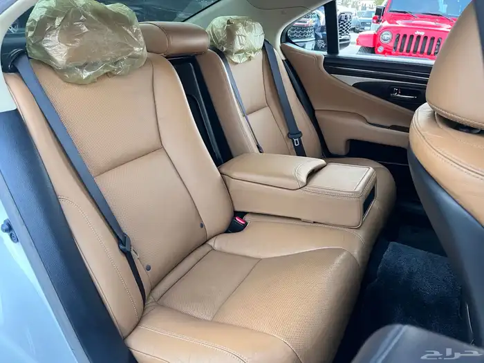 لكزس LS460 موديل 2015 14