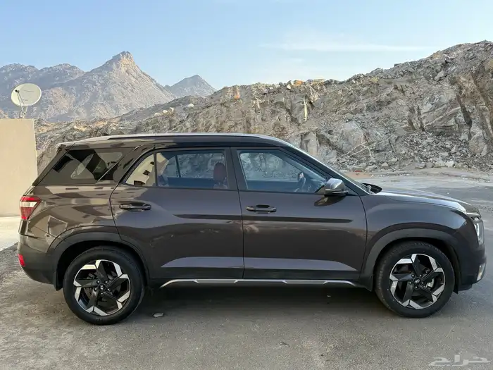 هونداي جراند كريتا 2024 بحالة الوكاله 7 راكب 3