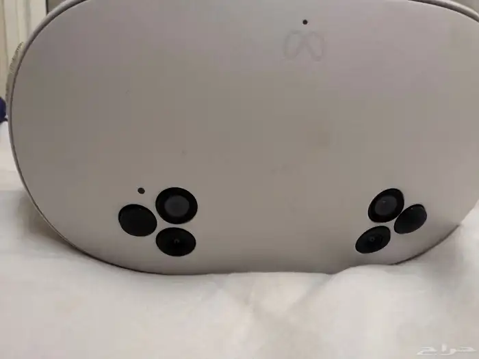 ميتا كويست لي شهرين من يوم شريتها نضيفه1300ريال 4