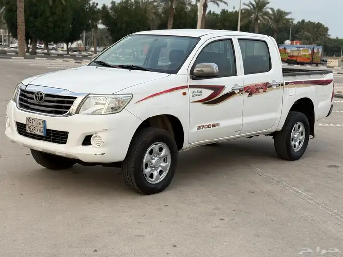 تويوتا هايلوكس 2014 قمه النضافه 1