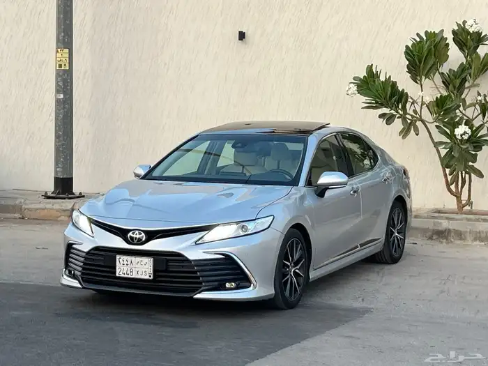 كامري 2023 V6 لمتد 2