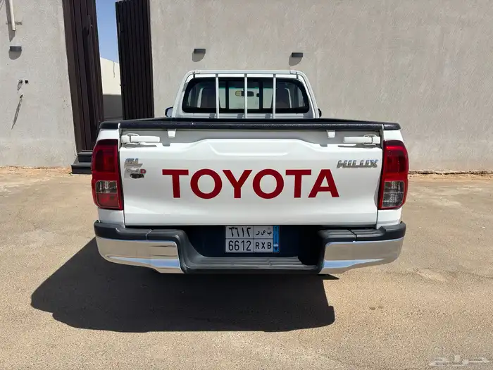 للبيع هايلوكس ديزل 2