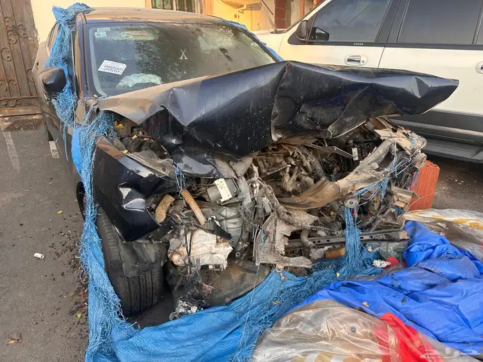 مازدا 6 تالف او مستخدم 13