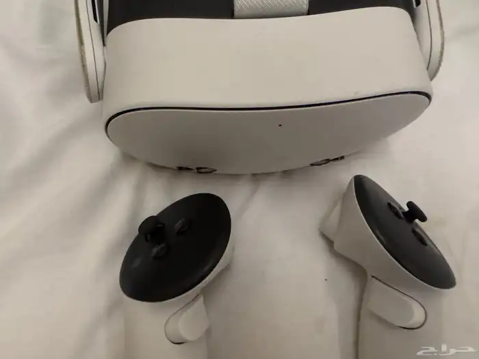 ميتا كويست لي شهرين من يوم شريتها نضيفه1300ريال 3