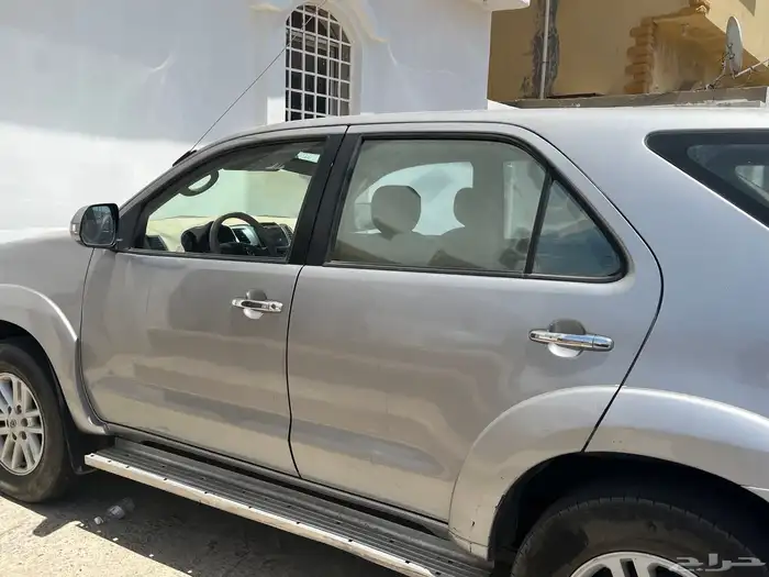 فورشنر 2015 للبيع قير عايدي دبل 10