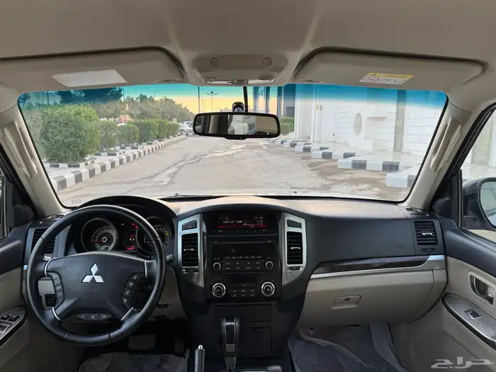 ميتسوبيشي باجيرو 2022 GLS 23