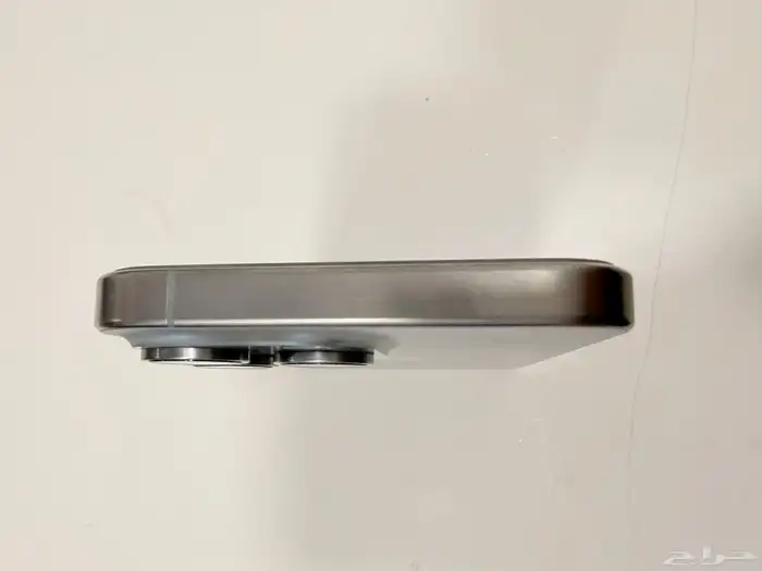 آيفون 15 برو ماكس 512 بحالة أكثر من ممتازة 3