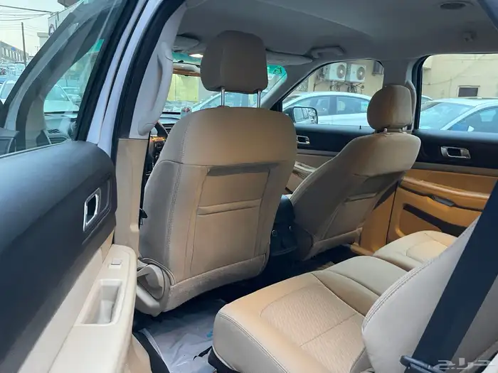 فورد اكسبلور 2016 نظيف جدا 3