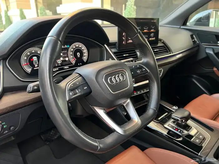AUDI Q5 2023 S line بلاك اديشن 41