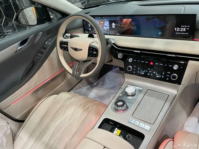 جنسس G80 موديل 2025 رويالV6 13