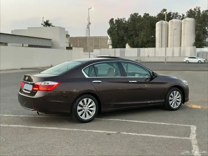 هوندا اكورد 2014 فل كامل نظيف جدا 9