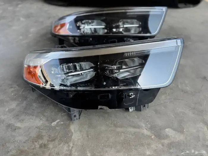 شمعات فورد اكسبلور 2021 إلى 2024 اصلي وكاله 4