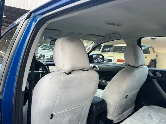 فورد رينجر 2021دبل ديزل ممشى 98.000نظيف جدا لدى قمة الاطلال 24