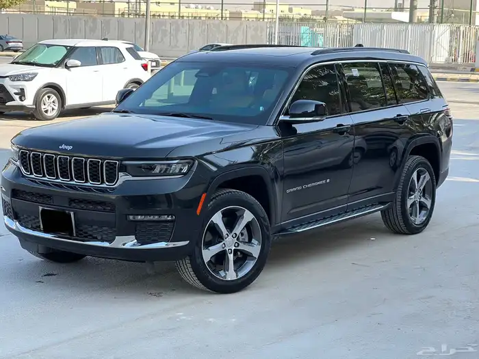 جيب شيروكي  2024 ليمتد شبه جديده 3