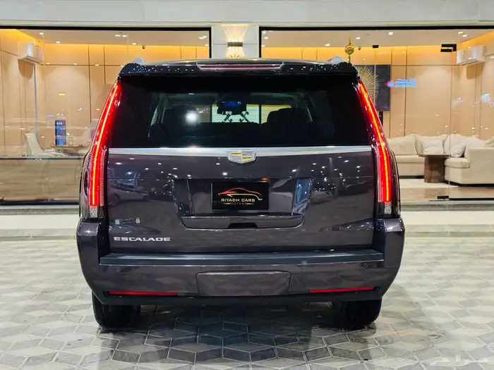 اسكاليد XL فل كامل نظيف ماشاءالله سعودي 4