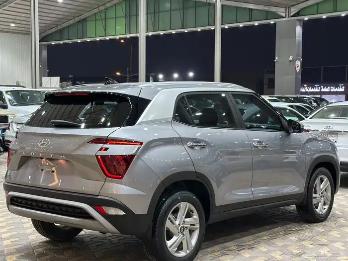 هيونداي كريتا موديل 2023 4