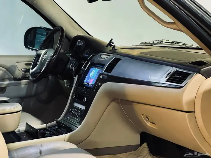 اسكاليد 2012 سعودي (عرض خاص) 10