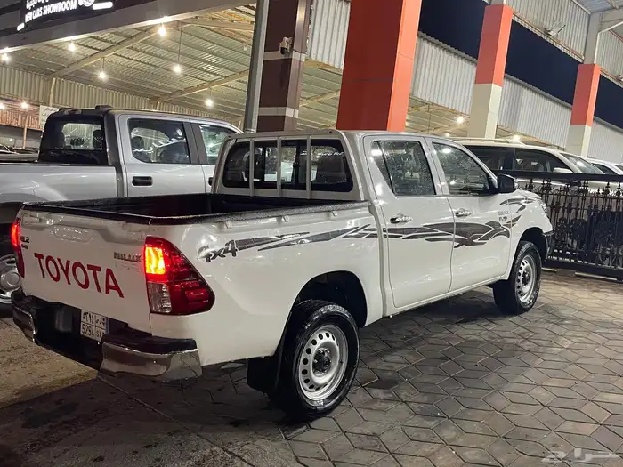 تويوتا هايلوكس 2022 ديزل دبل 3