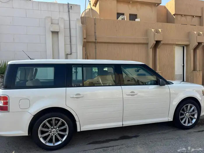 فورد فيليكس للبيع مع اللوحة 2