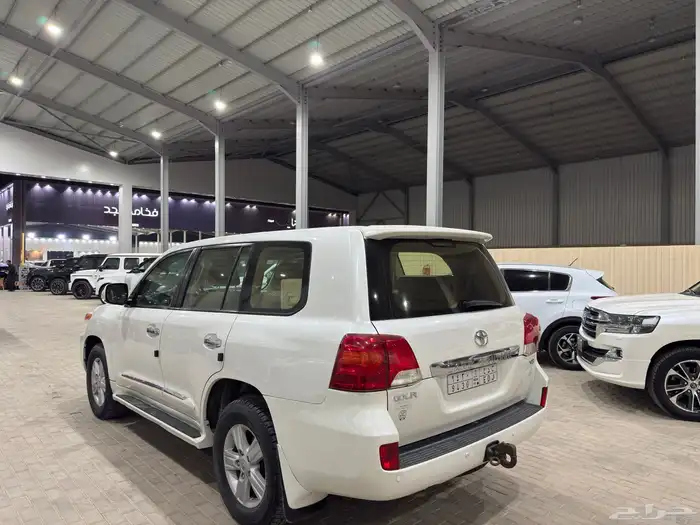 تويوتا لاندكروزر جكسار 2014 فل كامل V8 سرندل سعودي 8