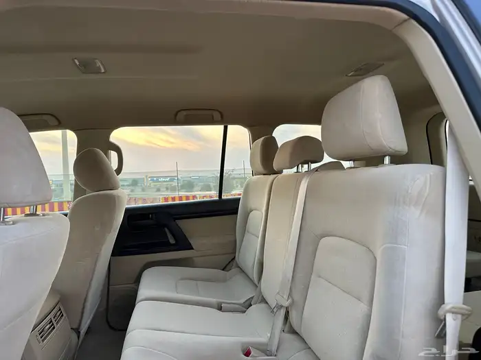 تويوتا لاندكروزر جي G بنزين 2016 6V 12