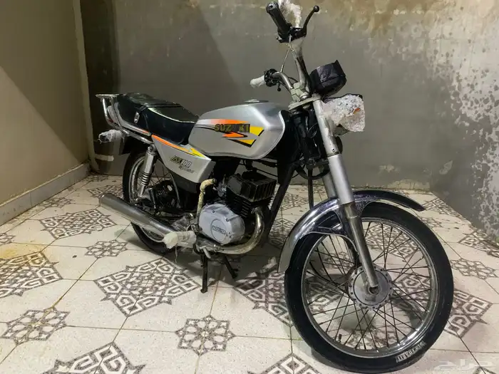 دباب AX100 0