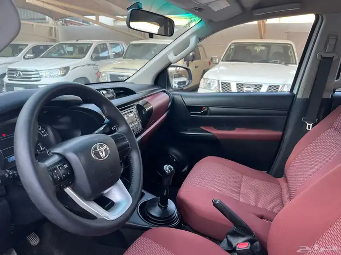 هايلوكس ديزل 2019 نظيف جدا لدى قمة الاطلال 44