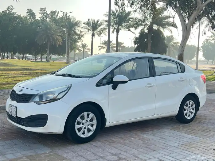 كيا ريو 2015 15