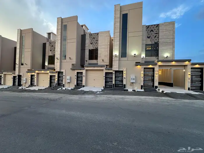 للبيع ادوار ارضي بحوش وارواف علويه بملحق دره الموسي 0