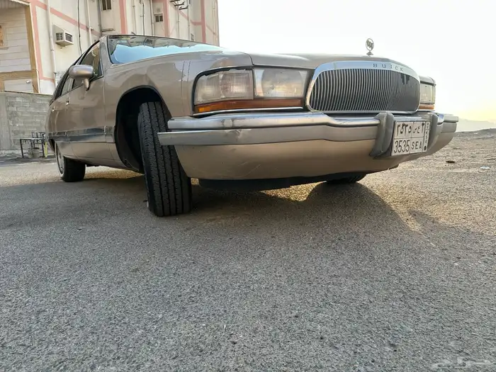 للبيع بيوك رودماستر 1993 نظيفة جدا امريكي 1