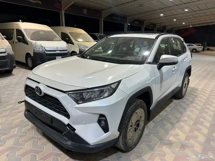 تويوتا راف فور 2025 دبل سعودي فل كامل 0