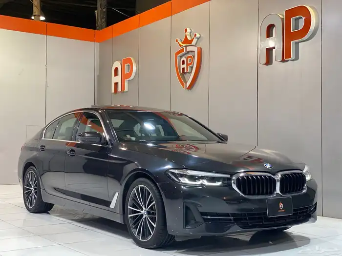 بي ام دبليو 520i 2023 بحالة ممتازة 0