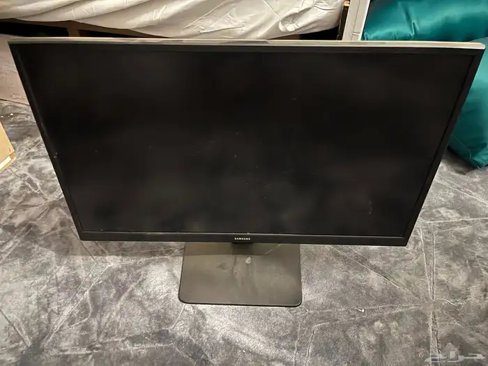 سوني 4 وشاشة سامسونج وكرسي العاب 1