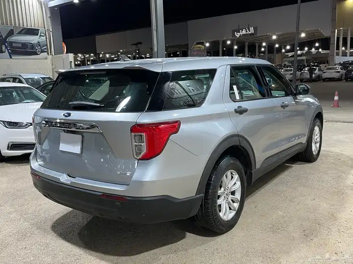 اكسبلور 2021 سعودي سنة سلندر دبل 10