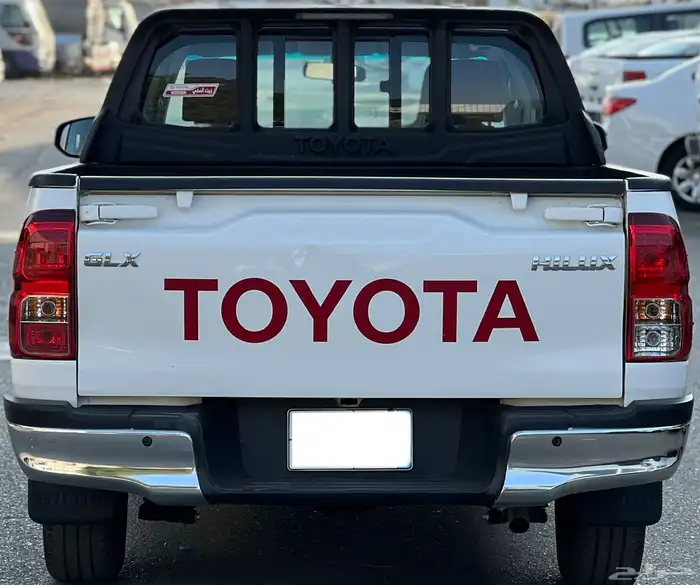 تويوتا هايلوكس 2020 8