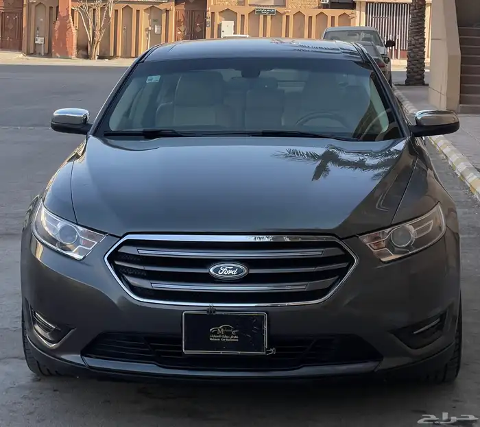فورد- توروس-2014-ليميتد- V6-بنزين- قمه النظآفه 1