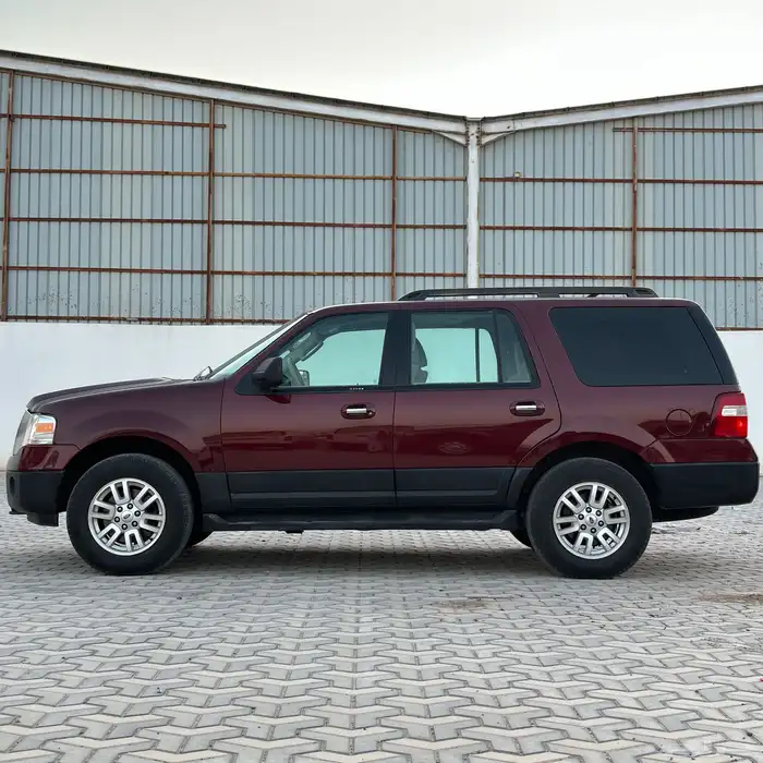 فورد اكسبديشن 2012 قصير سعودي 3