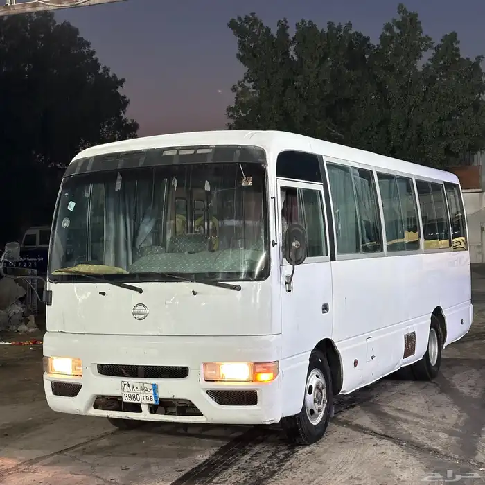 باص نيسان سيلفيان 2016 ديزل 30 راكب 2