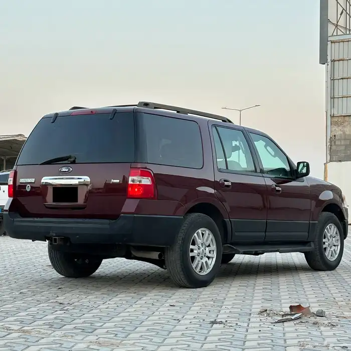 فورد اكسبديشن 2012 قصير سعودي 6