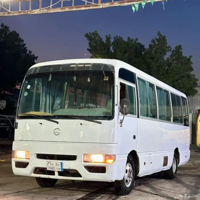 باص نيسان سيلفيان 2016 ديزل 30 راكب 1