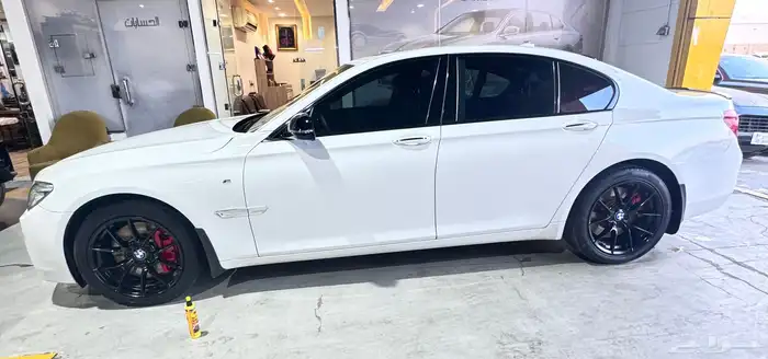 BMW 750 Kit M 2015 1