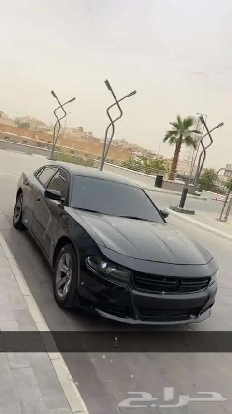 دوج تشارجر 2015 لون اسود 0